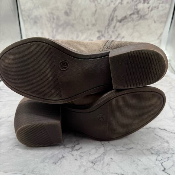 Francesca's, Tan Over the Knee Boots with Faux Suede and Chunky Heel. Size 10. - Picture 5 of 7